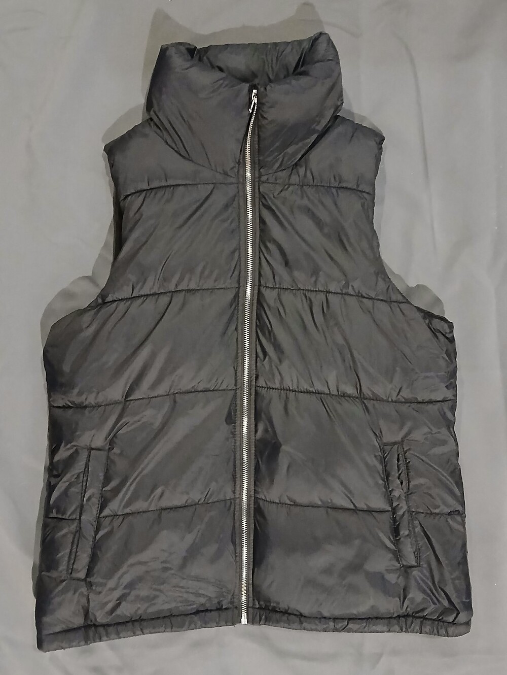 Old Navy Black Quilted Vest with Sherpa Lining